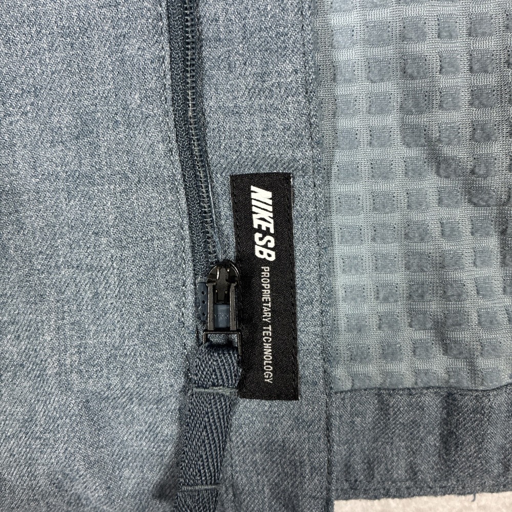 Nike SB Dimension Flannel Magnet Grey Mens Small Swoosh Snowboarding Skate - Picture 9 of 16